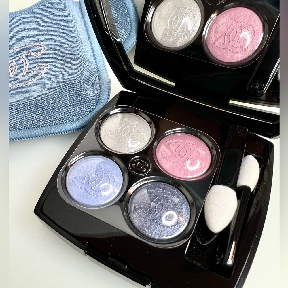 🌸Chanel Les 4 Ombres Eyeshadow Palette in #19 “Denim Dream”🌸